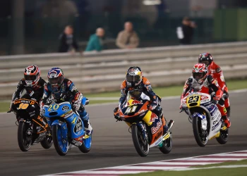 Fabio Quartararo y Jorge Navarro acarician el podio en Losail