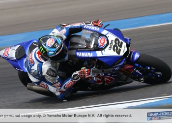 Buena actuación del Team Pata Yamaha WSBK en Tailandia