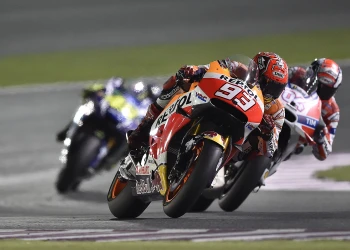 Podium para Márquez en Qatar, Pedrosa quinto