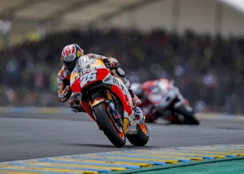 Cara i creu pel Repsol Honda Team en Le Mans.