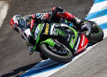 Rea guanya la segona carrera a Laguna Seca