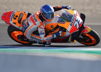 El equipo Repsol Honda se mantiene fuerte