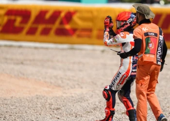 A sunday to forget for the Honda Repsol HRC Team marked by the fall of Marc Márquez