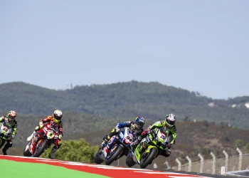 Bittersweet taste for the Kawasaki Racing Team after the excellent start in Portimao