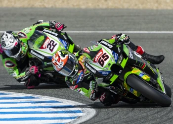 Rea achieves a podium in his last race with the Kawasaki Racing Team