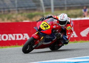 Triumph in Jerez and Le Mans: The triumphant start of ESBK and FSBK riders