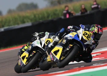 Thrilling weekend in Superbikes