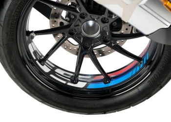 GS RIM STRIPS