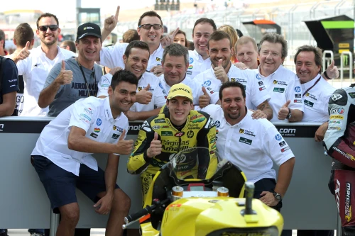 Maverick spectacular victory in the GP of Aragon