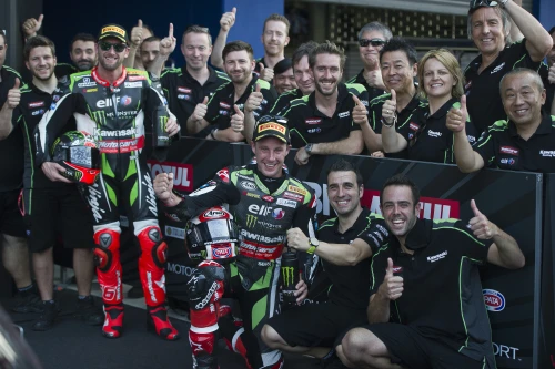 Rea wins third race of the season