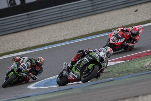 REA WINS AS NINJA ZX-10RR GOES 1-2