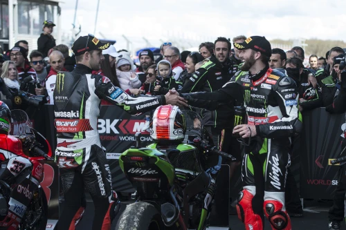 REA WINS AS NINJA ZX-10RR GOES 1-2