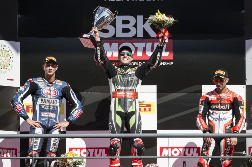 Doblete para Jonathan Rea y para el KRT