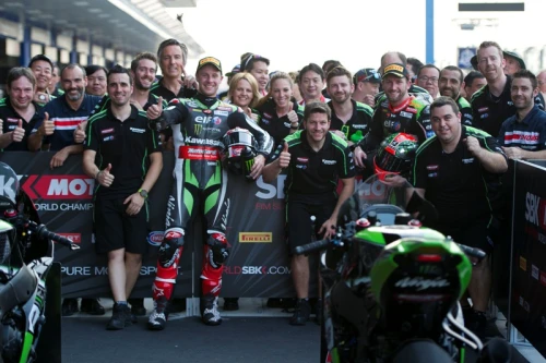 KRT GUANYA EL CAMPIONAT DE WORLDSBK PER EQUIPS