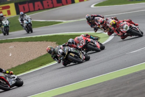 KRT GUANYA EL CAMPIONAT DE WORLDSBK PER EQUIPS