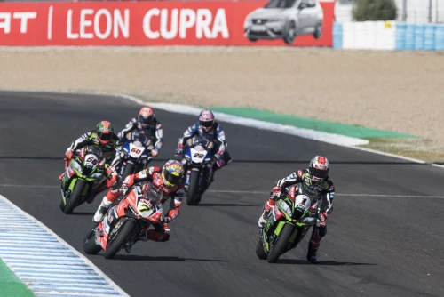 Rea takes Jerez win with Sykes Third