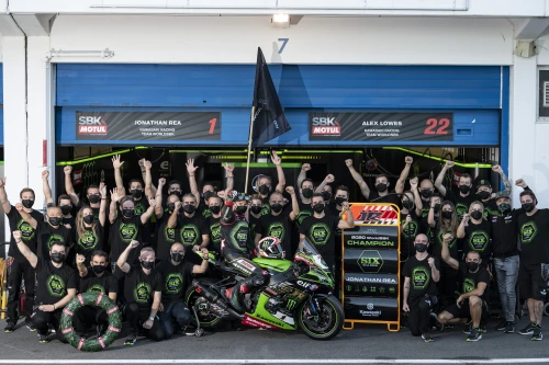 Rea wins his sixth consecutive title