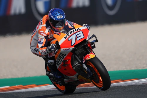 Mente fría de Márquez en el GP de Valencia