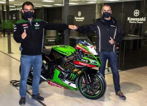 Puig and Kawasaki Racing Team renew their collaboration agreement for the 2021 season