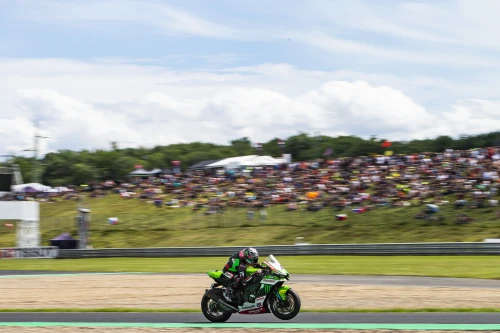 Rea celebra su podio número 200 en WorldSBK