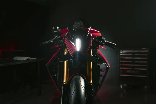 Puig desvela la Diablo, su visión de la moto del futuro