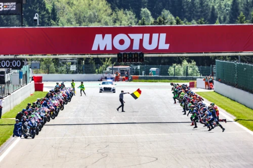 The CBR 1000RR-R shines at Spa-Francorchamps and seizes third place on the podium. 