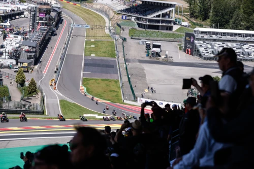 La CBR 1000RR-R brille à Spa-Francorchamps et s'empare de la troisième place sur le podium. 