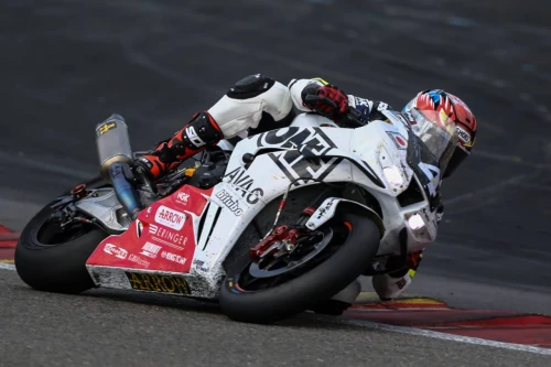 The CBR 1000RR-R shines at Spa-Francorchamps and seizes third place on the podium. 