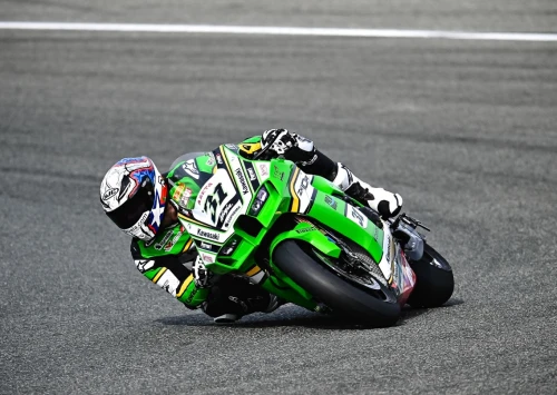 Puig i Kawasaki WorldSBK Team, junts en la nova era del fabricant japonès.